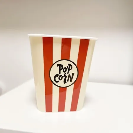 Le Cin Et Chic Videoprojecteur Popcorn Netflix