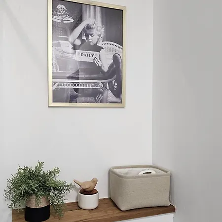 Le Cin Et Chic Videoprojecteur Popcorn Netflix Διαμέρισμα