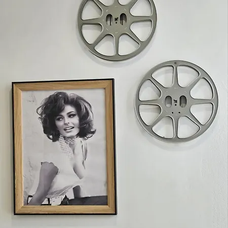 Le Cin Et Chic Videoprojecteur Popcorn Netflix *