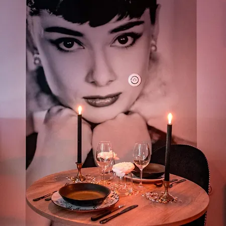 Le Cin Et Chic Videoprojecteur Popcorn Netflix Saint-Etienne (Loire)